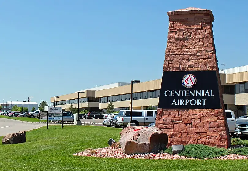 Centennial Airport (APA) to red rocks