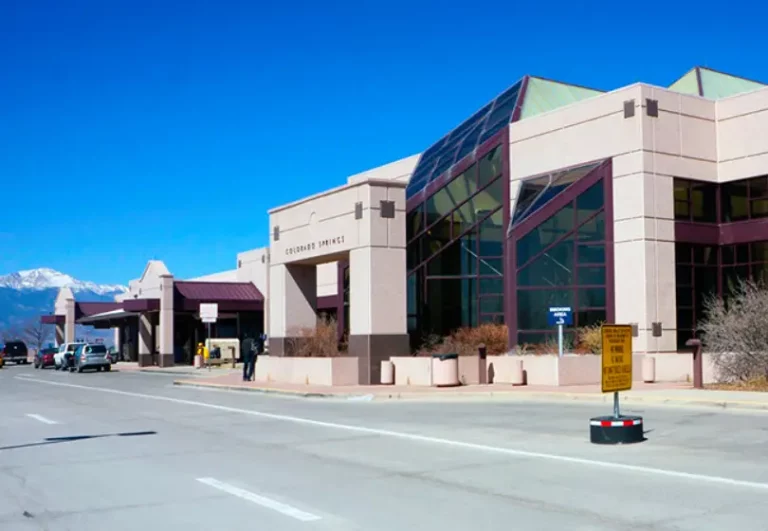 Colorado Springs Airport To Red Rocks